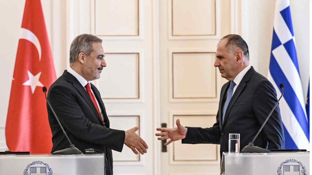 Επικοινωνία Γεραπετρίτη – Φιντάν: Πότε θα συγκληθεί το Ανώτατο Συμβούλιο Συνεργασίας