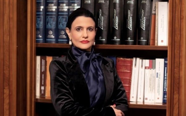 Τον Φεβρουάριο οι ανακοινώσεις για το όνομα και τις θέσεις του κόμματος Καρυστιανού