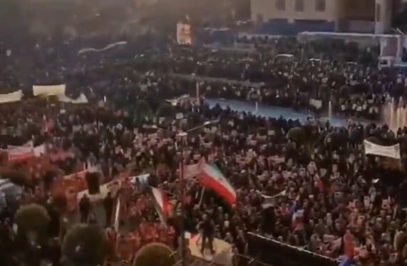 Ιράν: Συμπληρώθηκαν 24 ώρες από τη διακοπή των τηλεπικοινωνιών