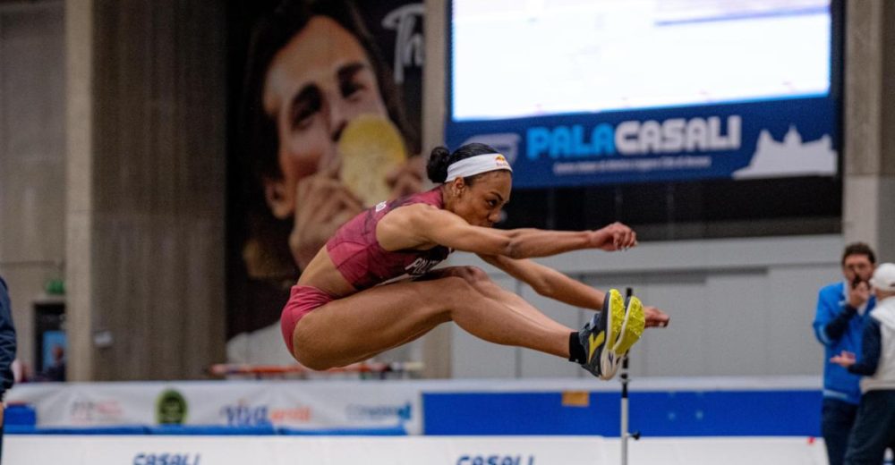 Εξαιρετική πρεμιέρα για την Ιαπιτσίνο