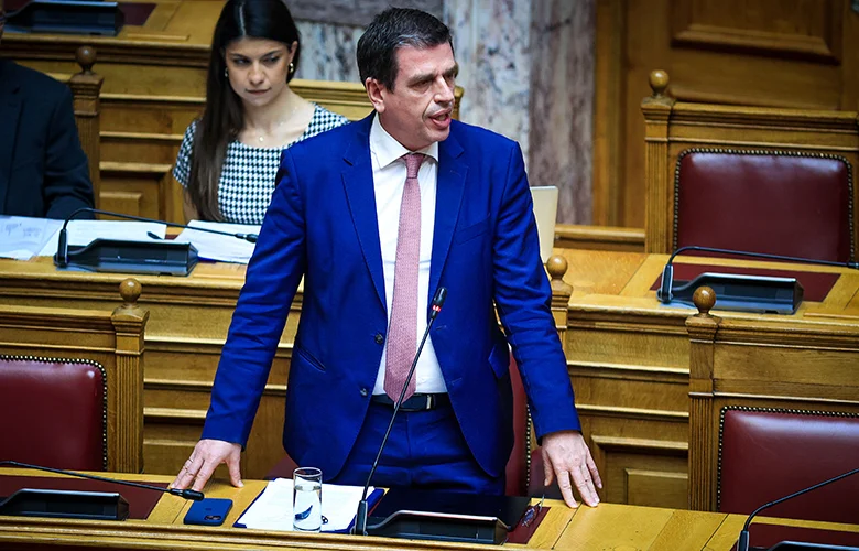 Χαμός στην Βουλή με Καιρίδη και Κωνσταντοπούλου – «Άσε μας κουκλίτσα μου», της είπε ο βουλευτής της ΝΔ