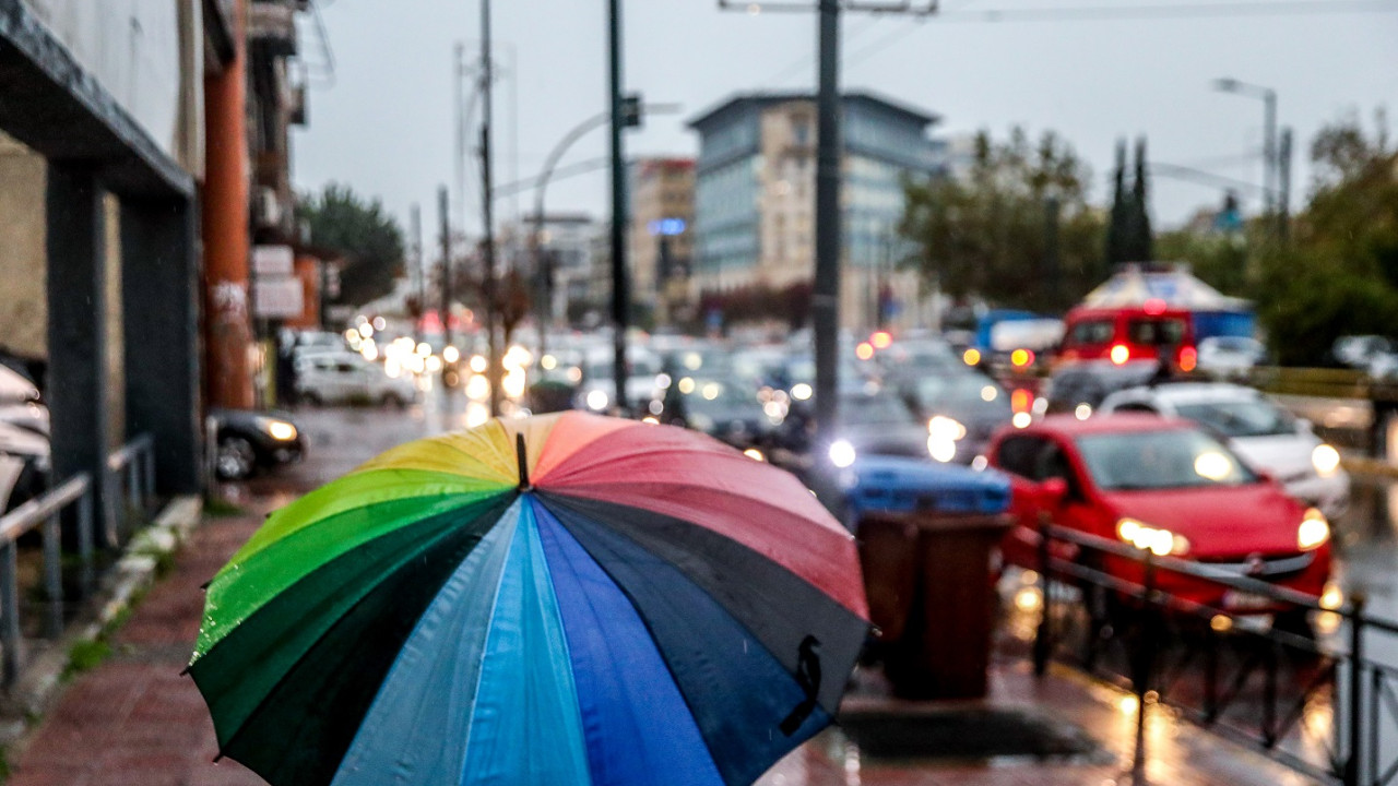 Πού αναμένονται σήμερα βροχές και καταιγίδες