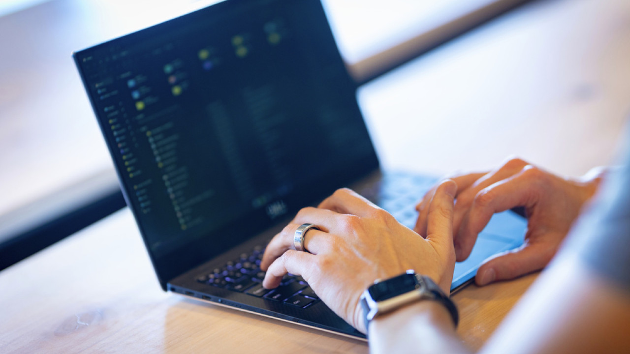 AI: Το 84% των εταιρειών στην Ευρώπη θα αυξήσει τις δαπάνες για το 2026