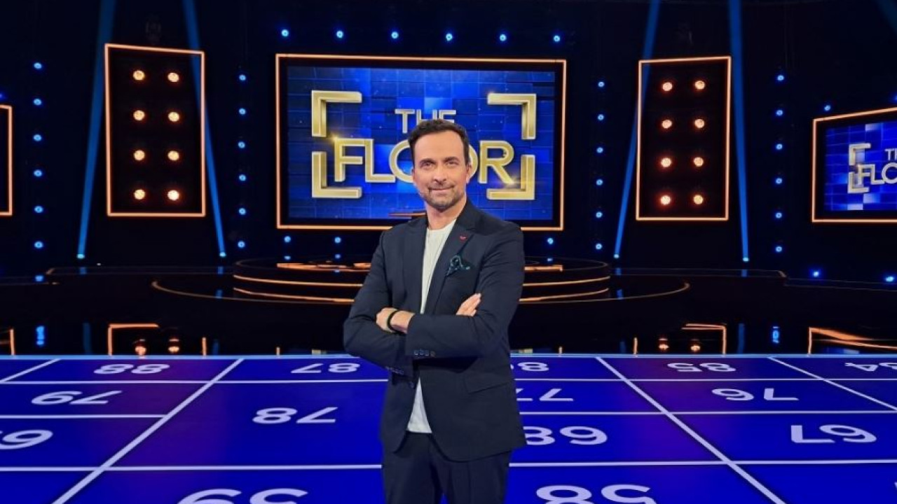 «THE FLOOR»: Οι 80 παίκτες προχωρούν με μικρές κινήσεις, με μεγάλες στρατηγικές