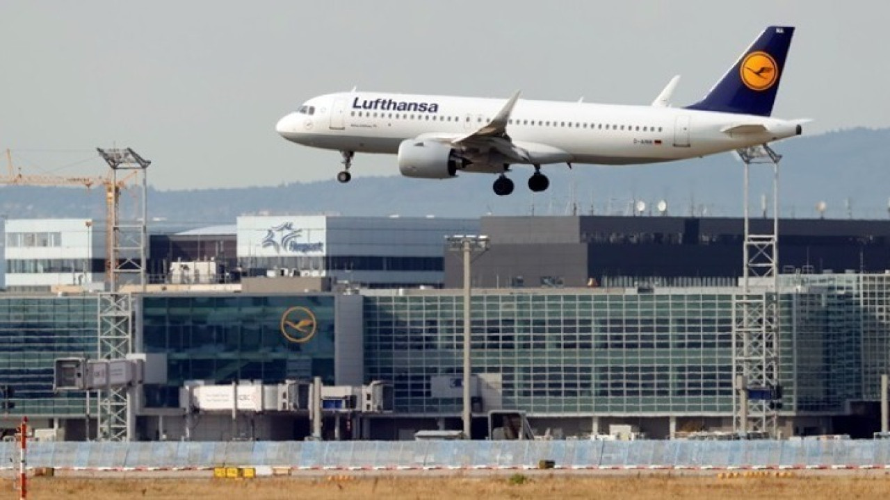Η Lufthansa αναστέλλει τις πτήσεις προς και από Τεχεράνη μέχρι 29 Μαρτίου