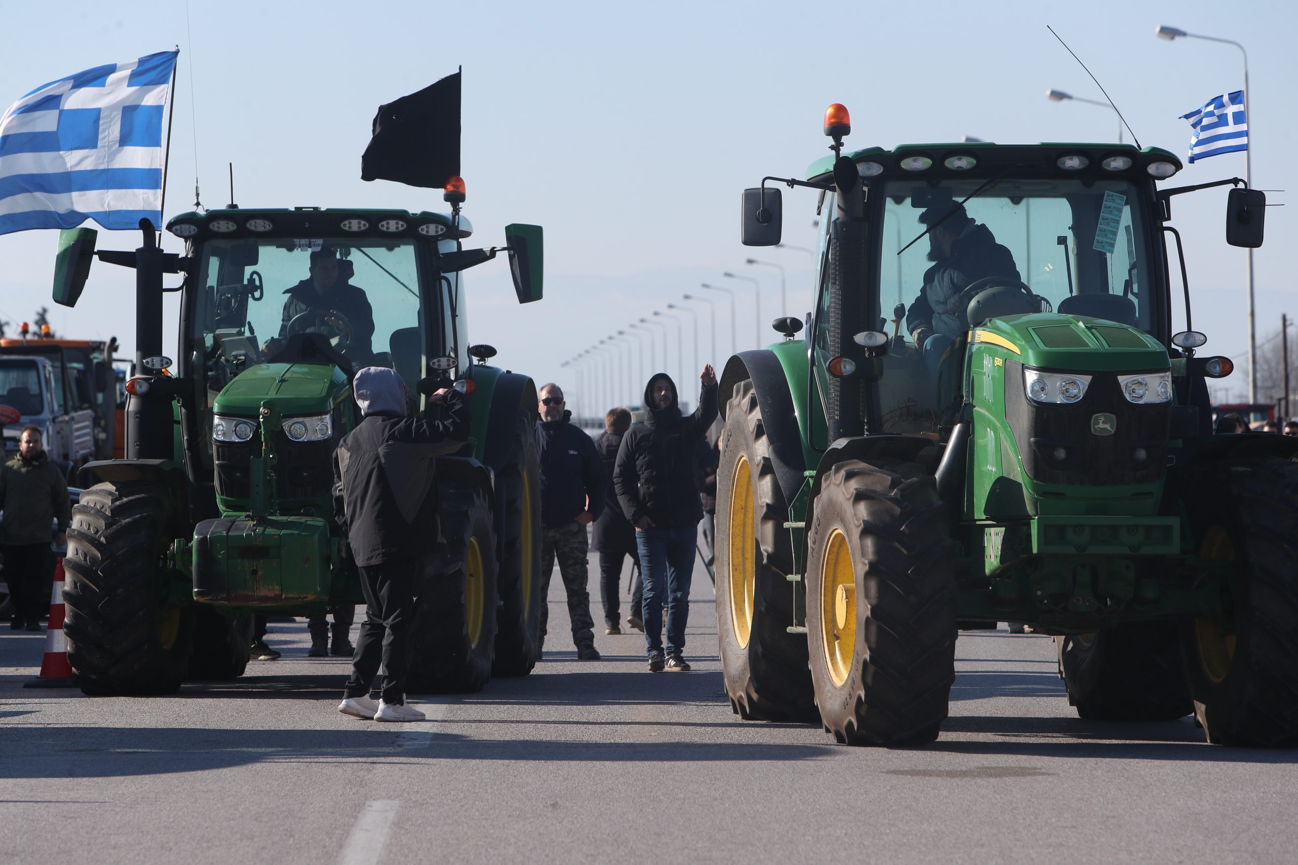 Αγρότες: Μετά την «ανακωχή» των διακοπών έρχεται η μάχη της Κυριακής