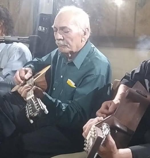 Πέθανε ο «Μανάρας», εμβληματική μορφή του λαϊκού τραγουδιού
