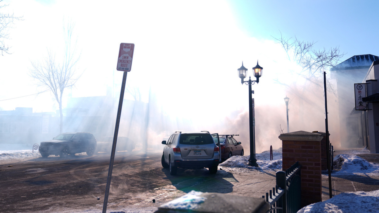 Κυβερνήτης Μινεσότα: Η έρευνα για τον 37χρονο να ανατεθεί στις τοπικές αρχές