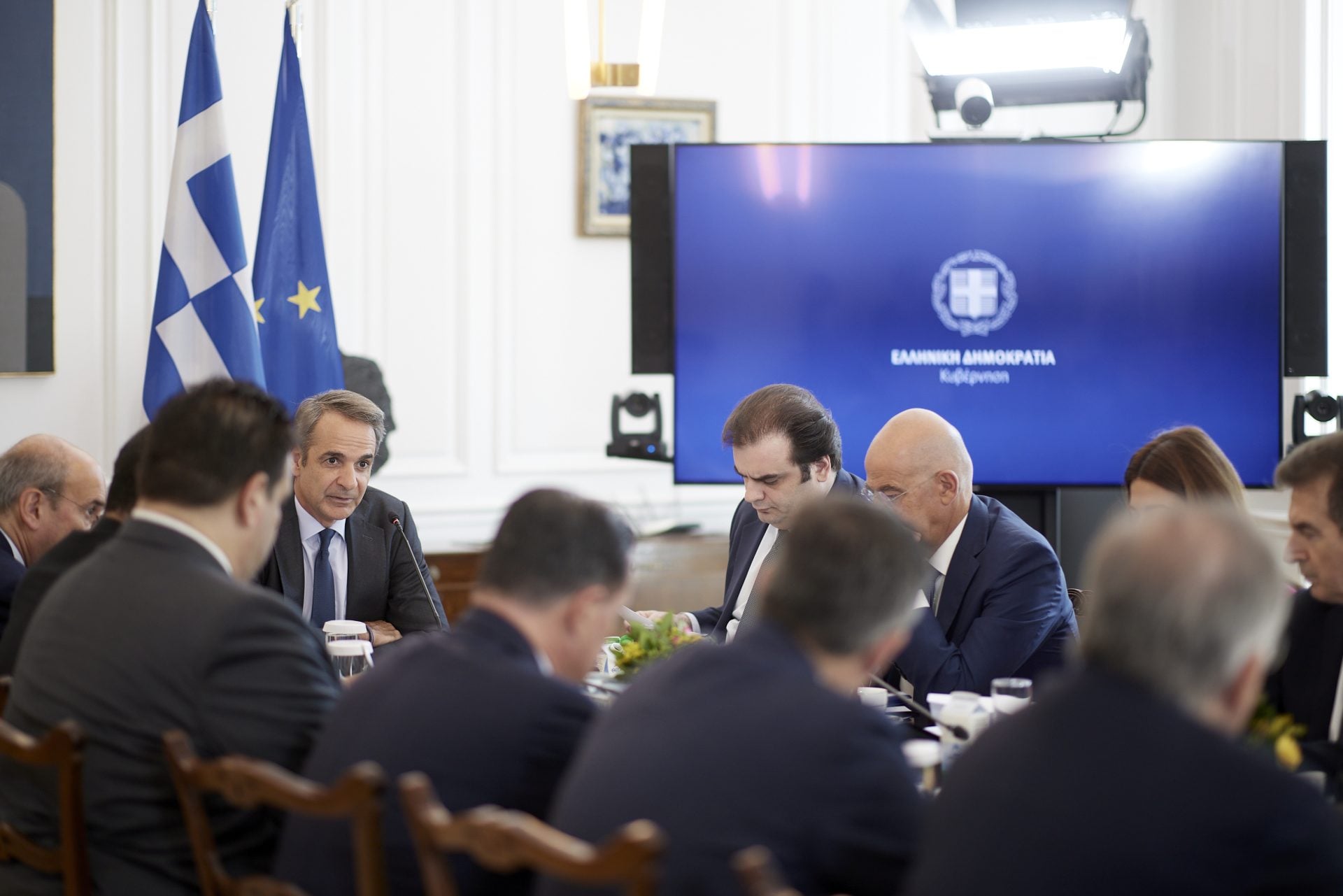Συνεδριάζει αύριο το υπουργικό - Τα θέματα που μπαίνουν στο τραπέζι