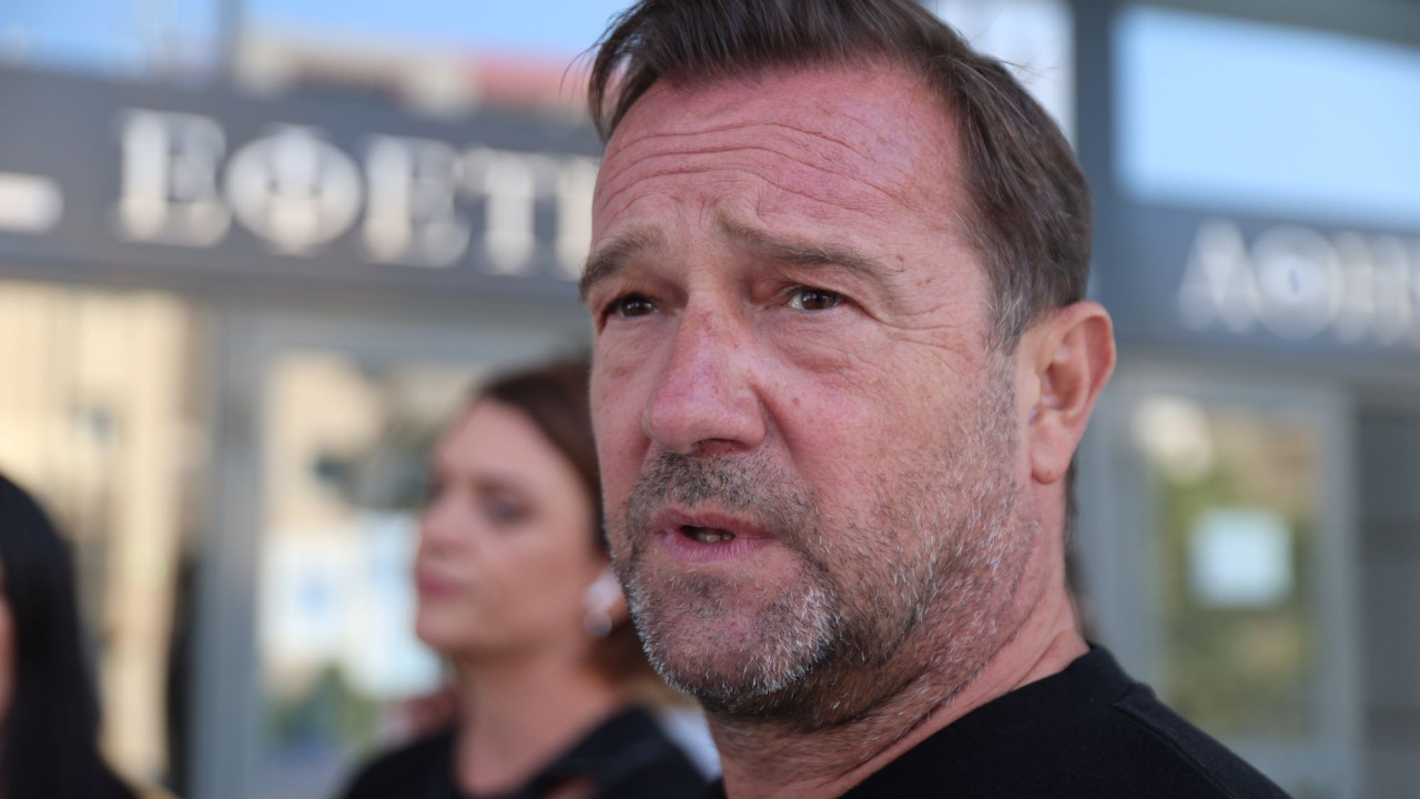 Πλακιάς για νέο κόμμα Καρυστιανού: «Αυτό είναι το καινούργιο, το άφθαρτο και η κάθαρση;»