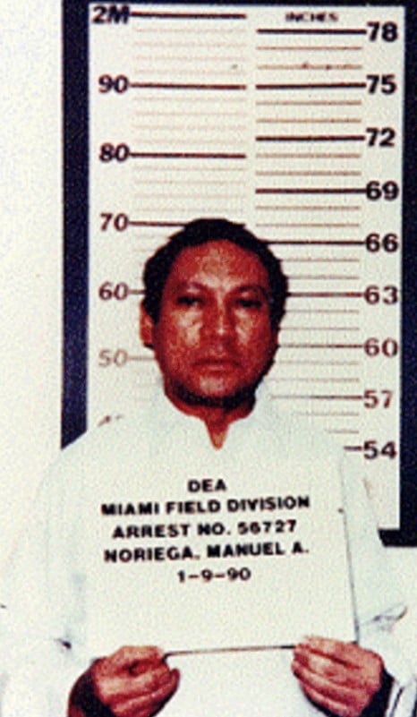 Μαδούρο όπως Νοριέγκα; Ακριβώς 36 χρόνια πριν, οι ΗΠΑ ανέτρεπαν τον δικτάτορα του Παναμά με… μουσικά βασανιστήρια