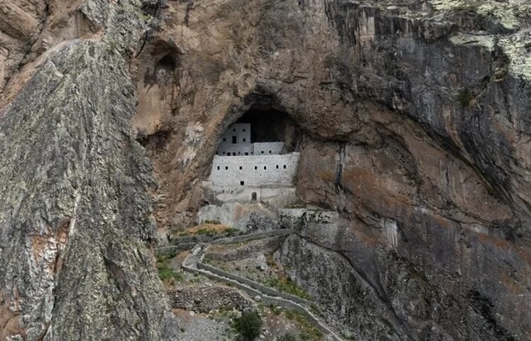 Από ποντιακό ιερό σε τουριστικό μνημείο της Τουρκίας