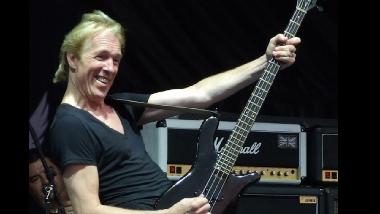 Θλίψη για τον θάνατο του Φράνσις Μπούκχολζ, του εμβληματικού μπασίστα των Scorpions