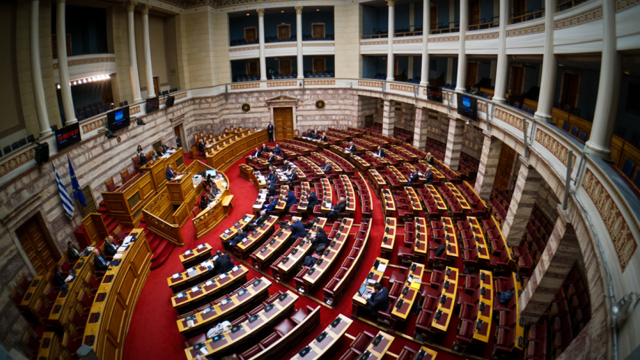 Βουλή: Δεκτή η πρόταση του πρωθυπουργού για σύσταση διακομματικής επιτροπής για την ενίσχυση του πρωτογενούς τομέα