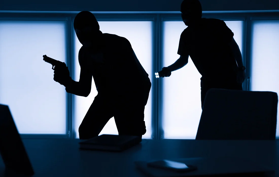 Οι «Ροζ Πάνθηρες» πίσω από τη ληστεία σε κοσμηματοπωλείο στη Χαλκιδική – Στα 580.000 ευρώ η λεία τους