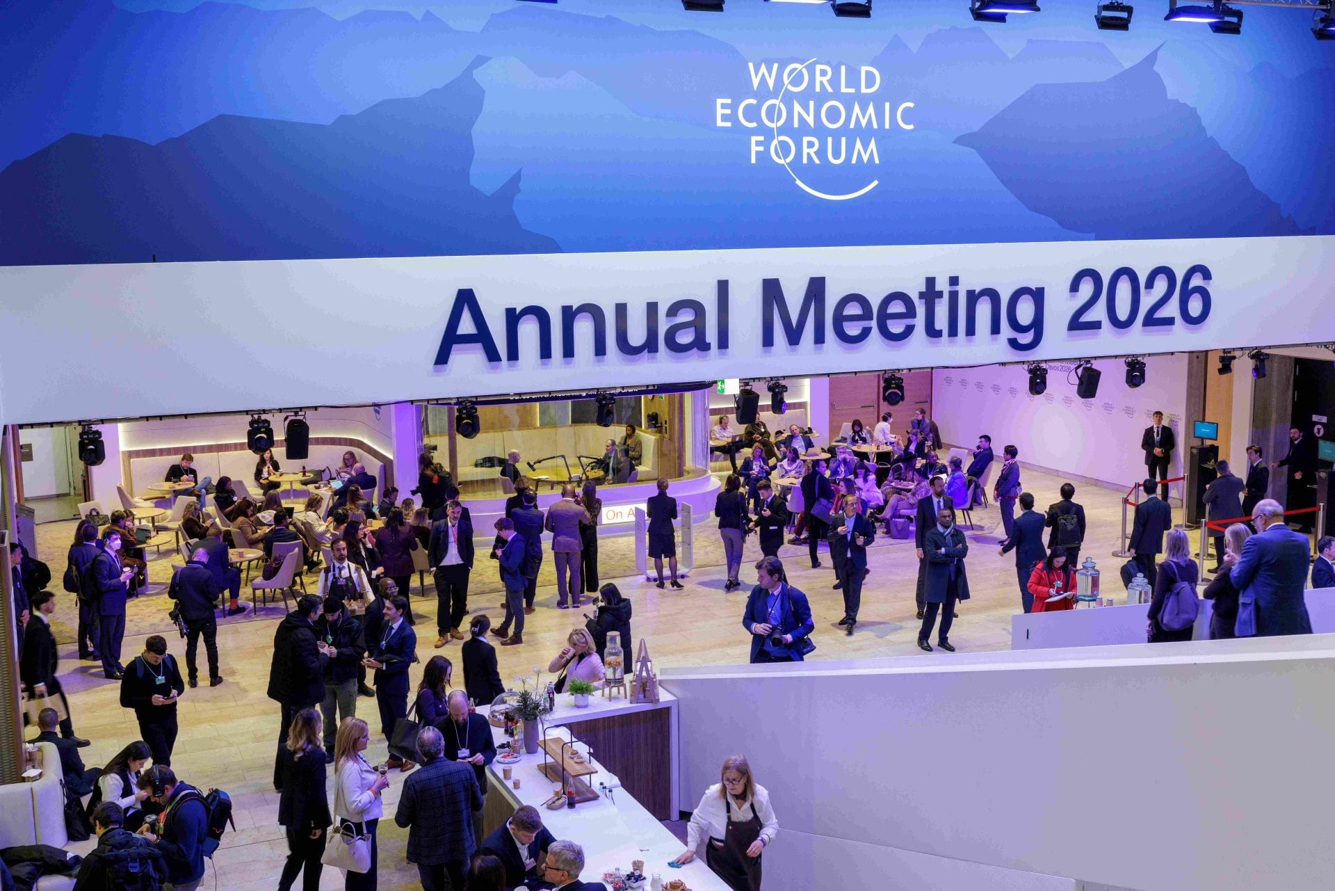 Stassis in Davos: Energy and technological transformation