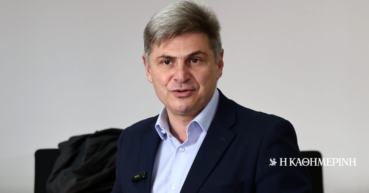 Διεγράφη από τον ΣΥΡΙΖΑ ο Νικόλας Φαραντούρης