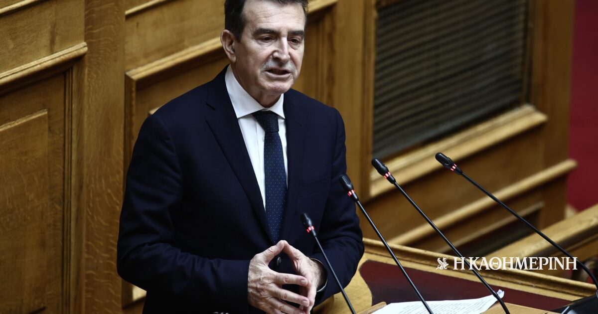 Μ. Χρυσοχοΐδης: Δεν δικαιολογείται από εδώ και πέρα η συνέχιση των μπλόκων