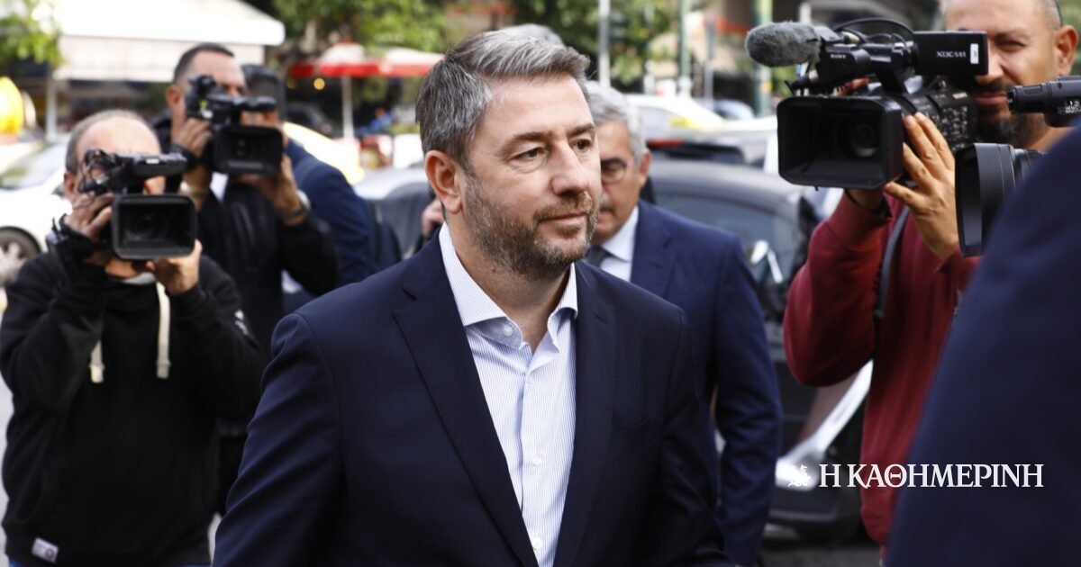 Δίκη για υποκλοπές: H κάρτα που πλήρωσε για να σταλεί το μολυσμένο sms σε Ανδρουλάκη