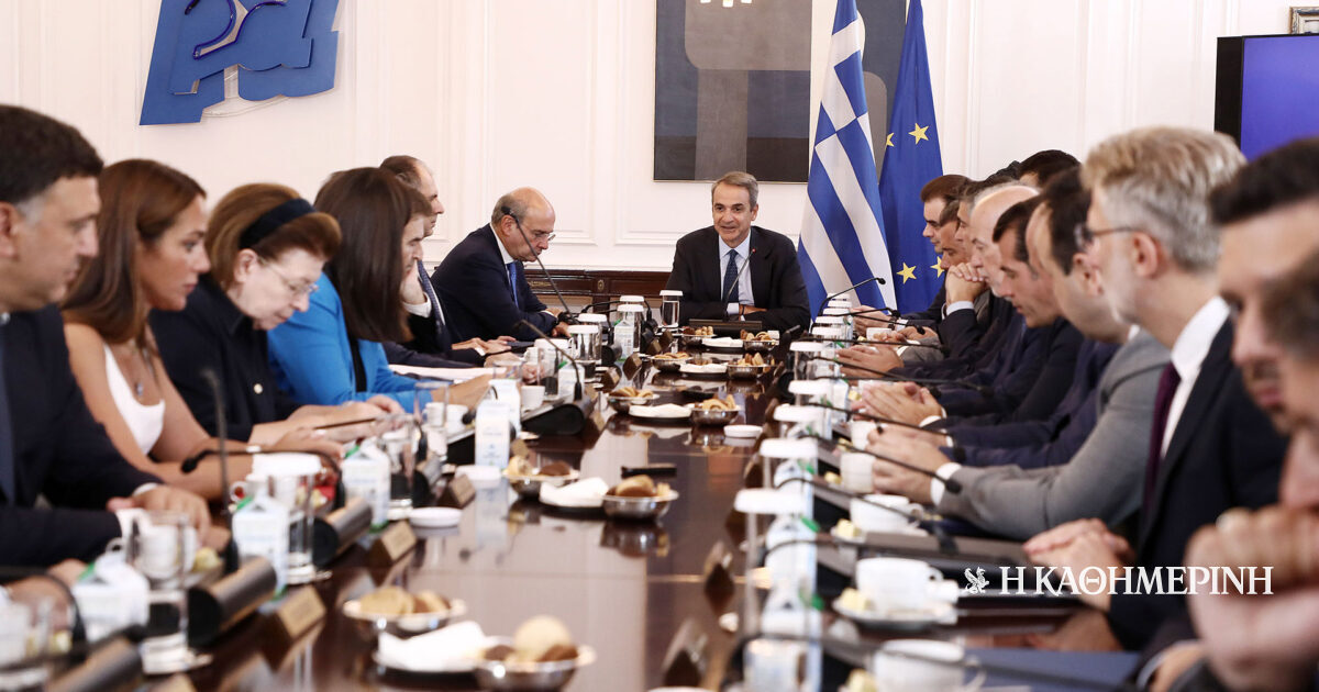 Συνεδριάζει το υπουργικό συμβούλιο – Τι θα συζητηθεί