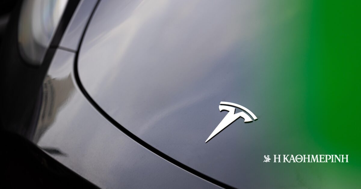 «Βουτιά» στις παραδόσεις της Tesla – Δεύτερη χρονιά πτώσης στις ετήσιες πωλήσεις