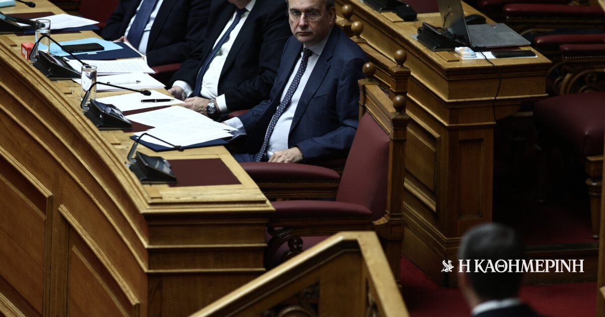 Βουλή: Μετωπική Χατζηδάκη – Ανδρουλάκη για ευλογιά των προβάτων, αγρότες και ΟΠΕΚΕΠΕ