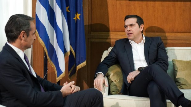 Ολική επαναφορά για το δίπολο Τσίπρα – Μητσοτάκη μέσω… Βενεζουέλας - Σύγκρουση σε όλα τα επίπεδα