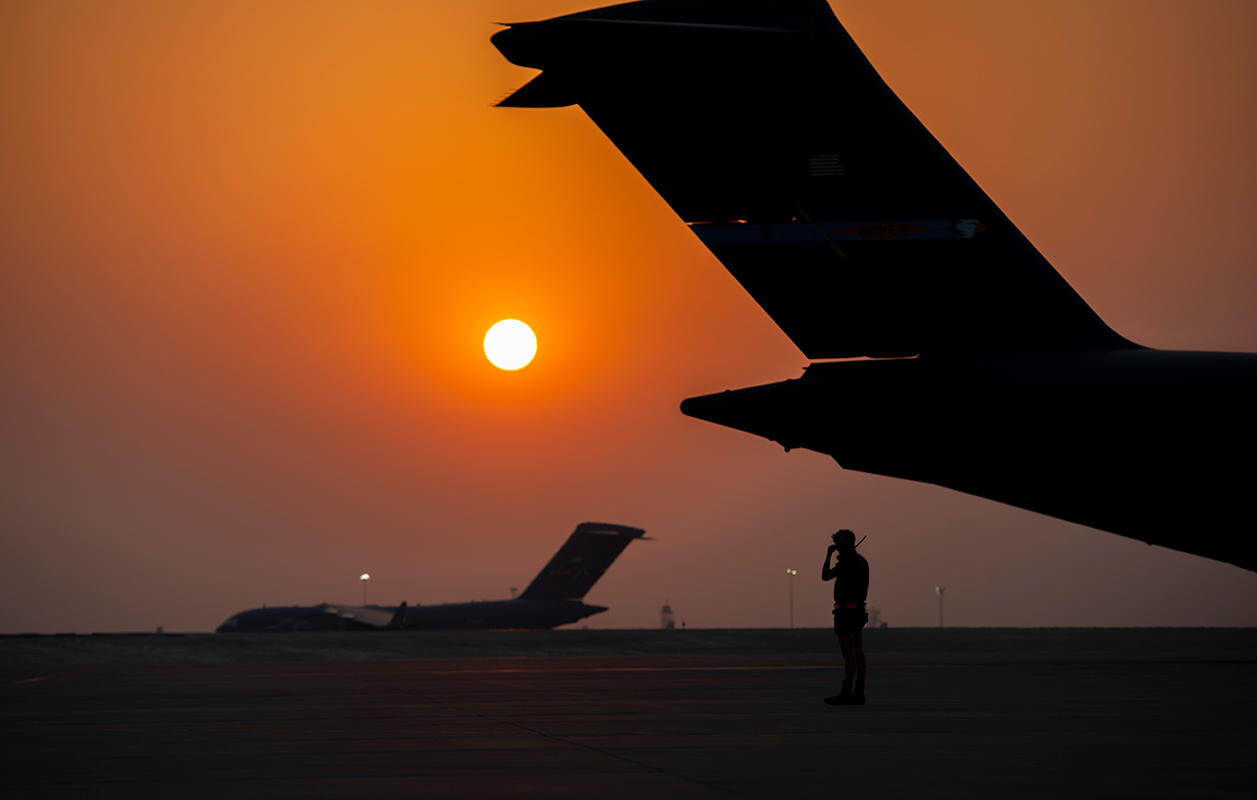 Η Τεχεράνη προειδοποίησε τους συμμάχους των ΗΠΑ ότι θα πλήξει αμερικανικές βάσεις στη Μέση Ανατολή, αν ο Τραμπ πραγματοποιήσει την απειλή του