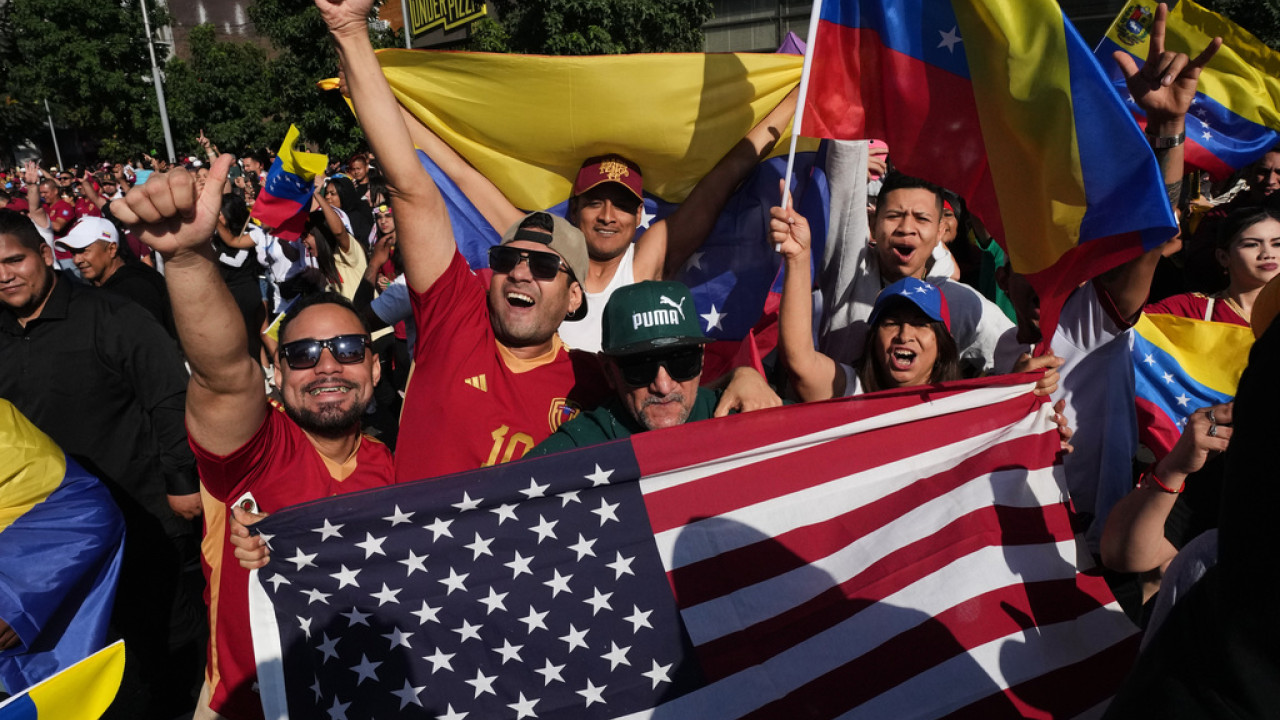 Εορτασμοί και διαμαρτυρίες στον κόσμο, μετά τη σύλληψη Μαδούρο