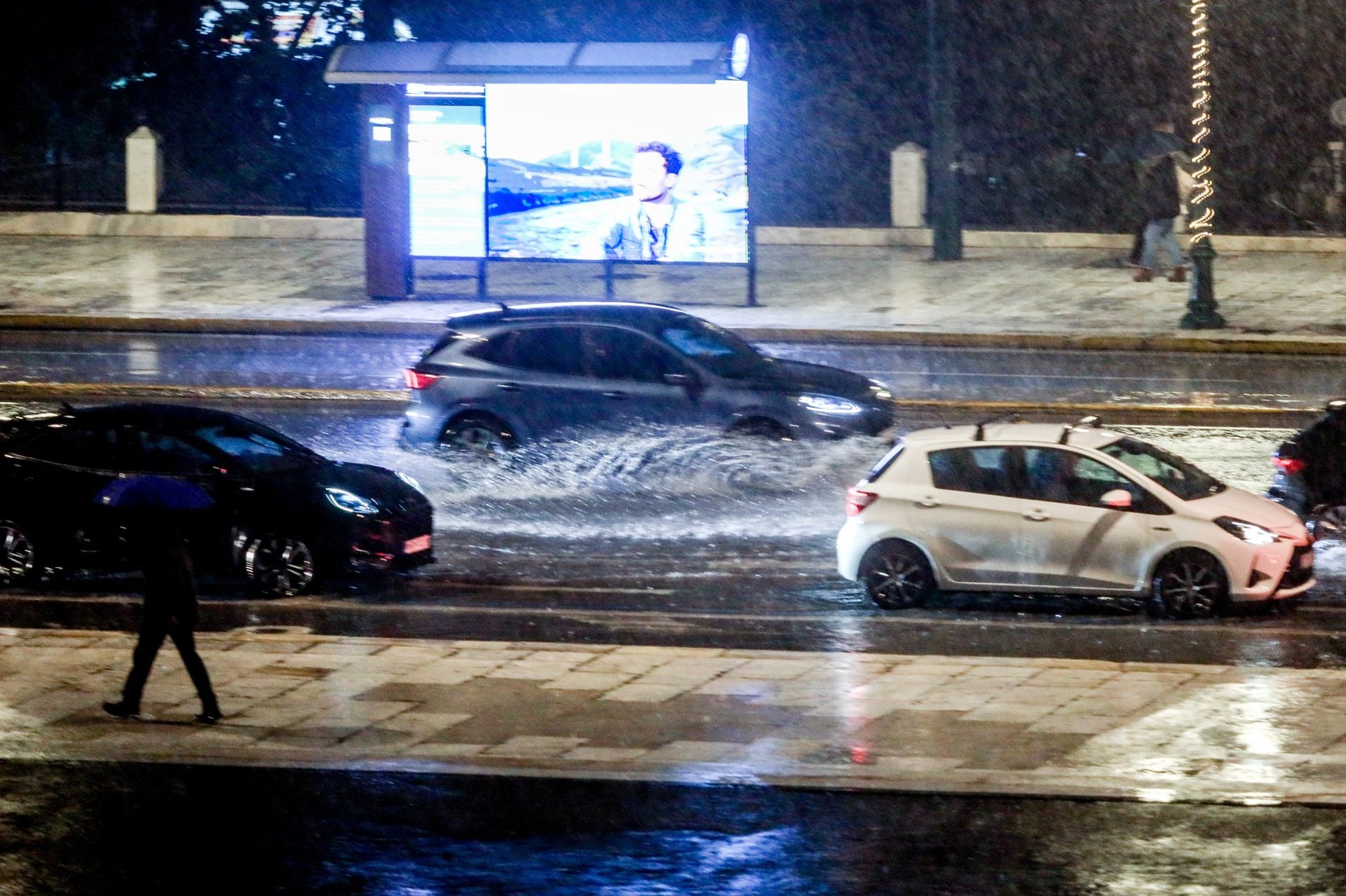 Κακοκαιρία: Επέλαση ακραίας βροχόπτωσης για 24 ώρες - Η Αθήνα στο μάτι του κυκλώνα