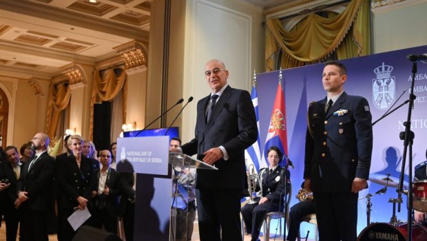 Δένδιας: Στόχος η περαιτέρω προώθηση της αμυντικής συνεργασίας με τη Σερβία