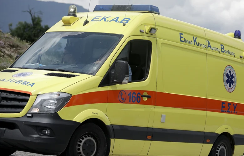 Νεκρή 45χρονη από τροχαίο και δύο τραυματίες – News.gr