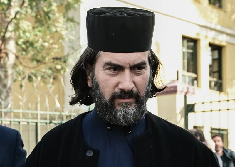 Την ενοχή του πατέρα Αντώνιου και τεσσάρων ακόμα κατηγορουμένων για κακοποιητικές συμπεριφορές ζήτησε η εισαγγελέας – News.gr