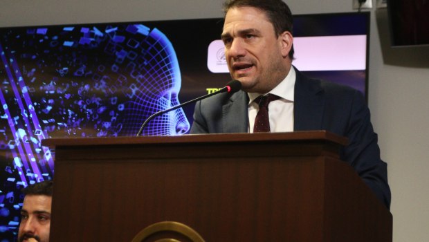 Τσουκαλάς: Θα μας πει επιτέλους την αλήθεια η κυβέρνηση για το καλώδιο ή θα ψάχνει αποδιοπομπαίους τράγους;