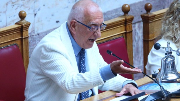 Καισαριανή: Εάν δεν υπάρχει κώλυμα η Βουλή θα προσπαθήσει να πάρει τις φωτογραφίες, λέει ο Κακλαμάνης