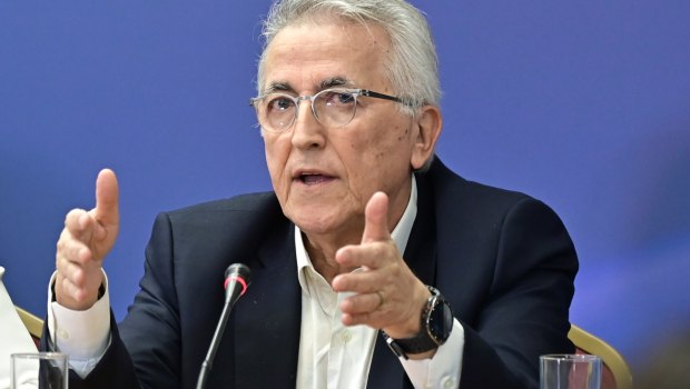 Ο «ισόβιος» πρόεδρος της ΓΣΕΕ, το ΠΑΣΟΚ και το παρασκήνιο πριν τη διαγραφή