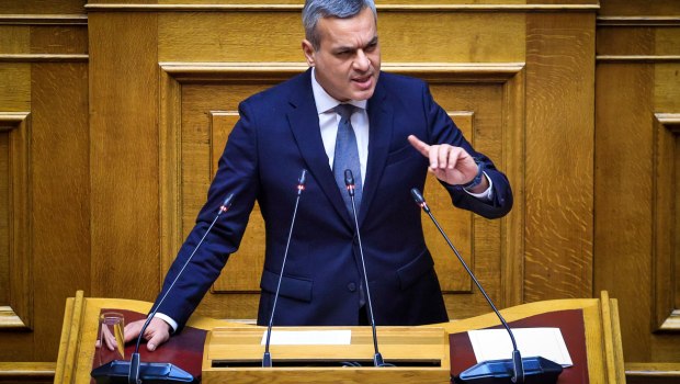 Μαμουλάκης: Τράπεζες και funds εισέπραξαν παράνομα χρήματα από δανειολήπτες - Η κυβέρνηση τι θα κάνει;