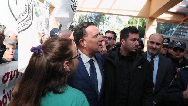 ΣΥΡΙΖΑ: Ο Γεωργιάδης λέει ψέματα με μεγαλύτερη ευκολία από ότι αναπνέει - Ακόμη να ζητήσει συγγνώμη;