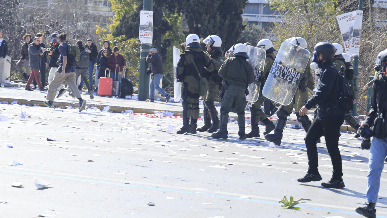 Live εικόνα από την Πλατεία Συντάγματος