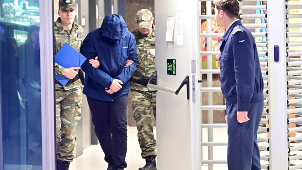 Κατασκοπεία στις Ένοπλες Δυνάμεις: Το άρθρο 298 στο ν. Δένδια ανοίγει τη συζήτηση περί ελληνικής ιθαγένειας