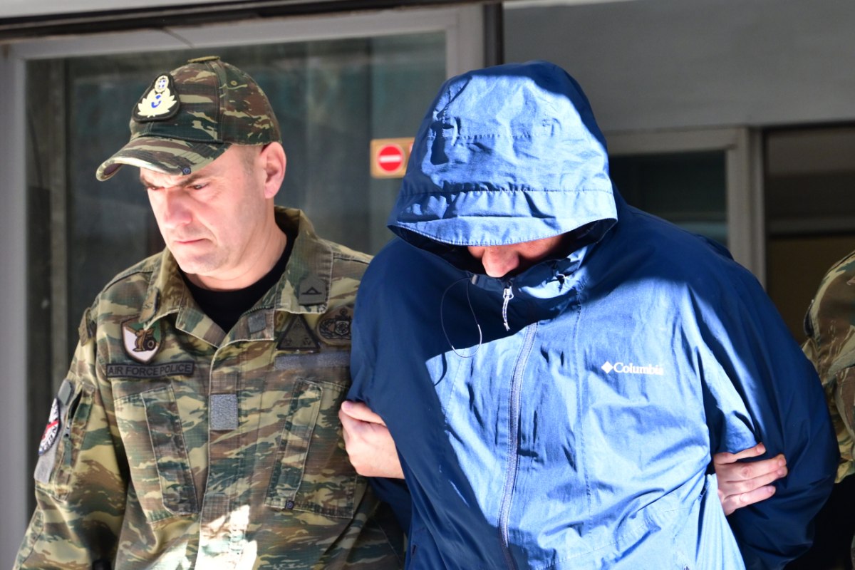 Κατασκοπεία στις Ένοπλες Δυνάμεις: Οι επαφές του σμηνάρχου με τον Κινέζο σύνδεσμο, ερευνώνται δύο απόστρατοι