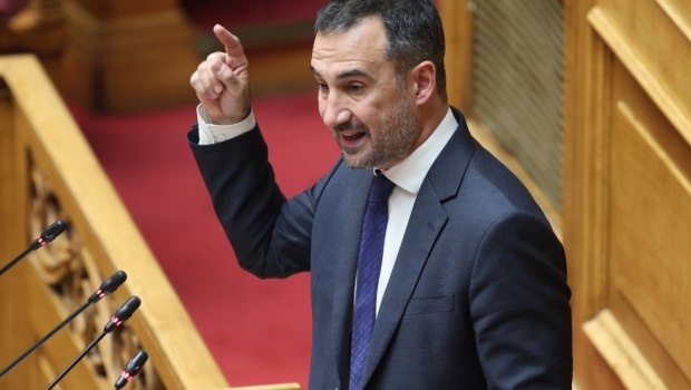 Χαρίτσης: Οι φωτογραφίες της Καισαριανής είναι περιουσία του ελληνικού λαού