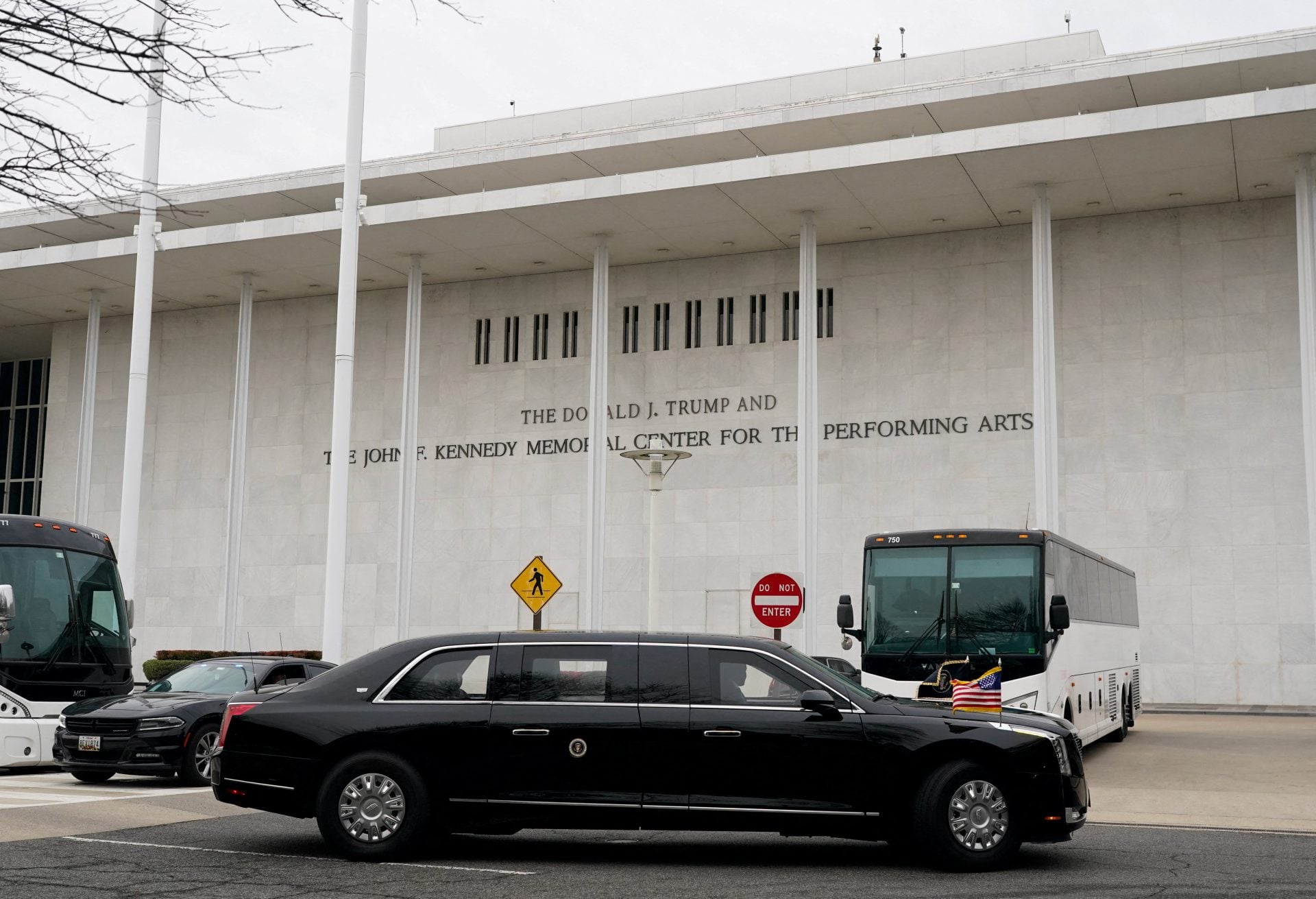 ΗΠΑ: Κλείνει για δύο χρόνια το Kennedy Center