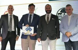 Οι τρεις ονειροπόλοι φίλοι και η οινική τους συνάντησή με αφετηρία το «Ιερό Βουνό»
