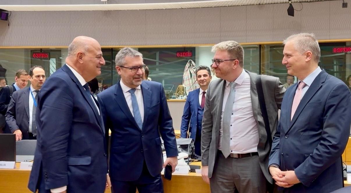 Μηχανισμό αντασφάλισης για φυσικές καταστροφές ζήτησε από τις Βρυξέλλες ο Τσιάρας