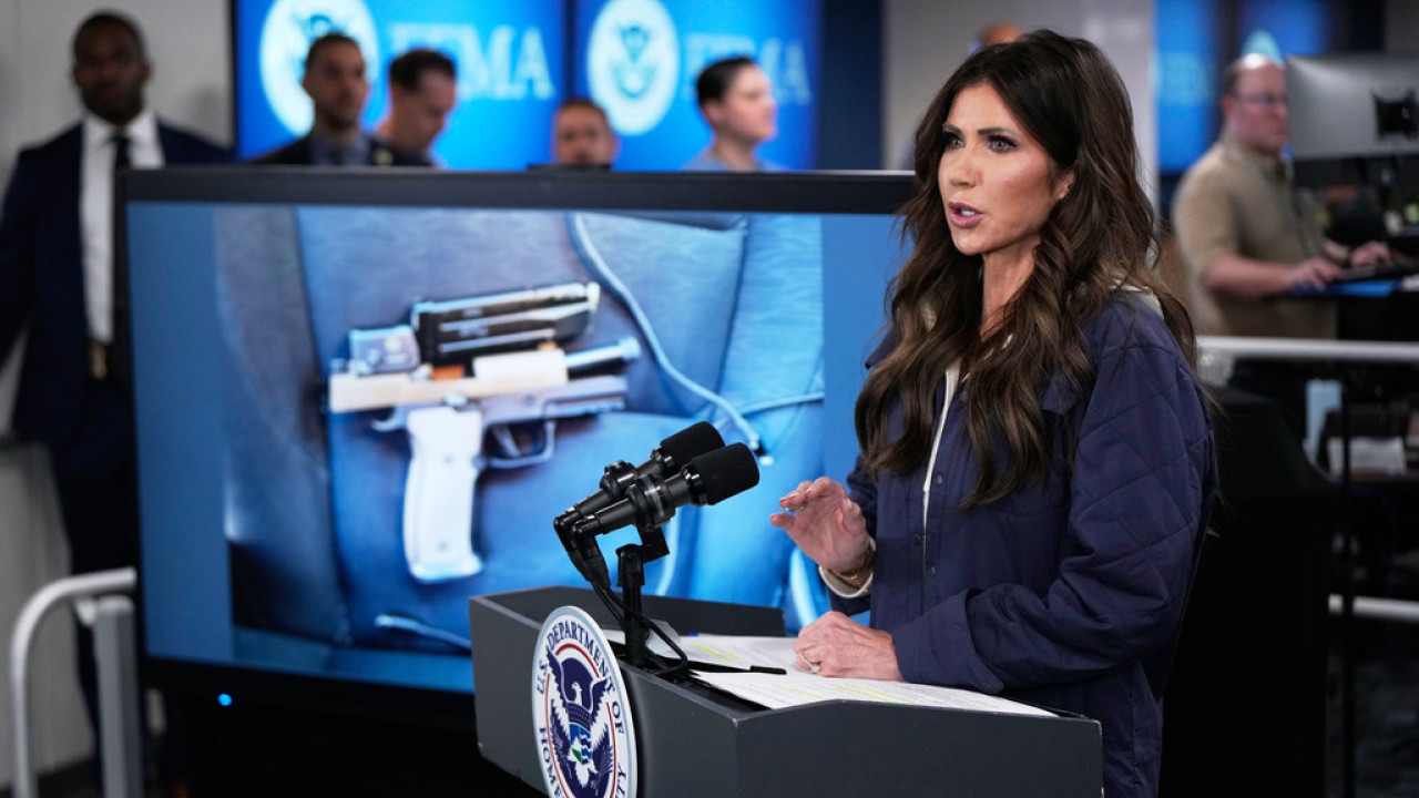 Όλοι οι ομοσπονδιακοί πράκτορες στις ΗΠΑ θα φορούν στο εξής ...κάμερες