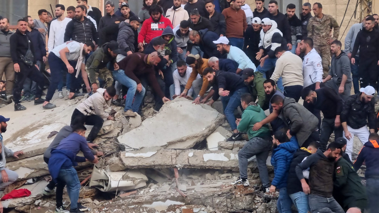 Κατάρρευση πολυκατοικίας στην Τρίπολη του Λιβάνου