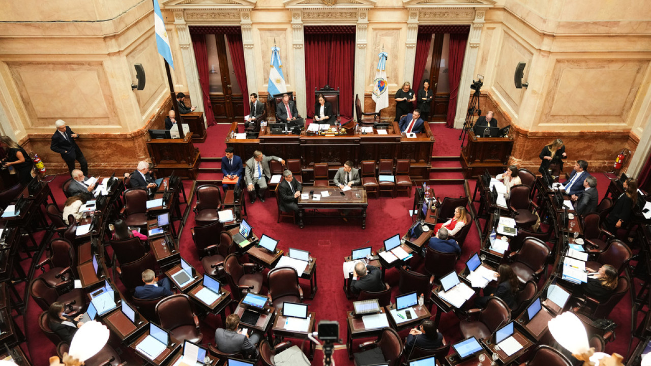 Αργεντινή: Το κοινοβούλιο εγκρίνει τη μεταρρύθμιση για να γίνει η εργασία πιο «ευέλικτη»