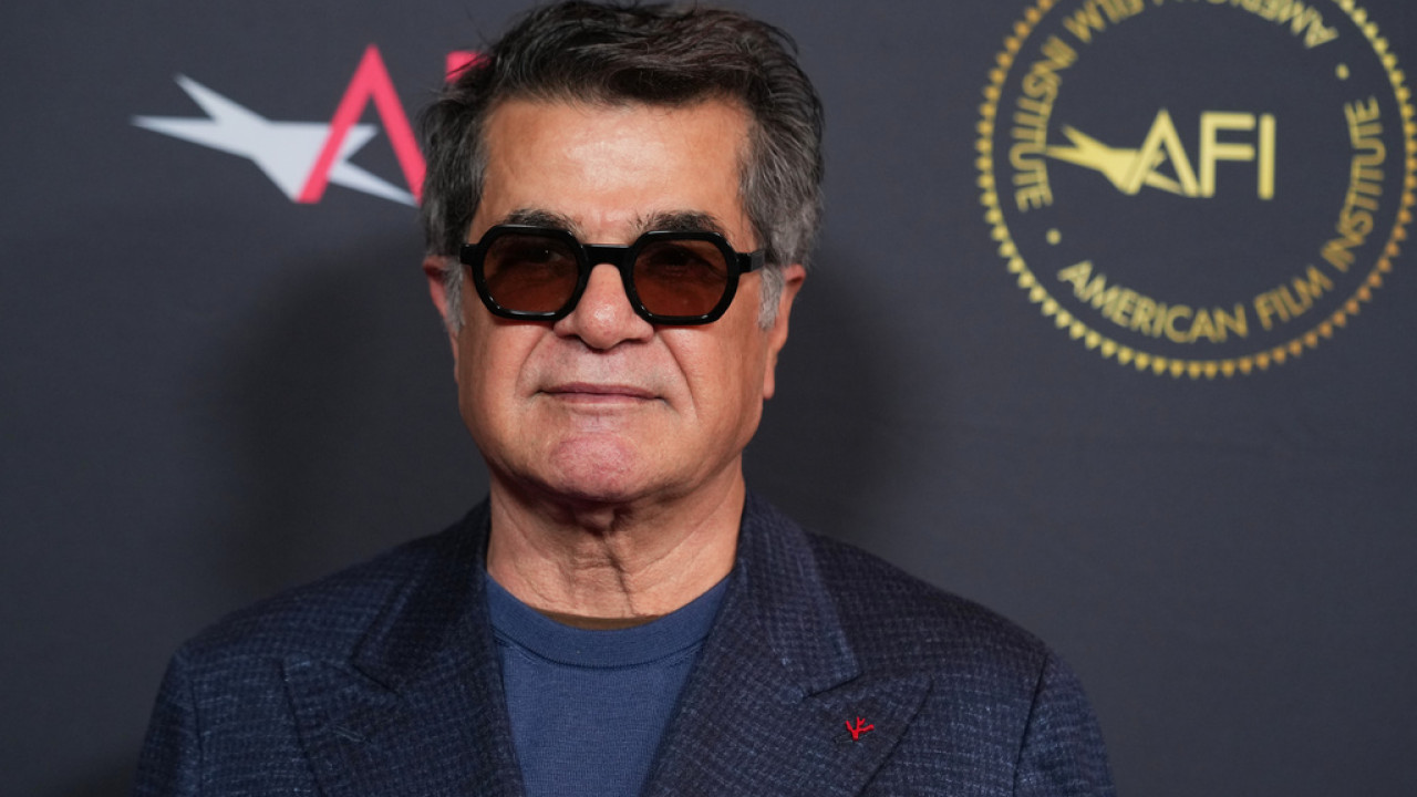 Ο σκηνοθέτης Τζαφάρ Παναχί φοβάται ότι ο ιρανικός λαός θα θυσιαστεί κατά τις διαπραγματεύσεις