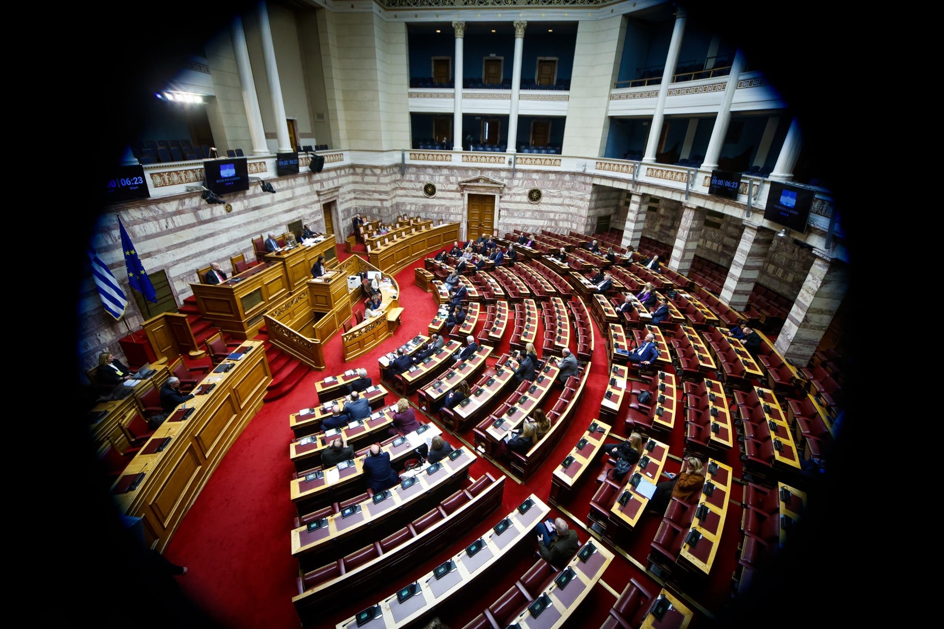 Με 158 «Ναι» πέρασε το νομοσχέδιο για τις Συλλογικές Συμβάσεις Εργασίας